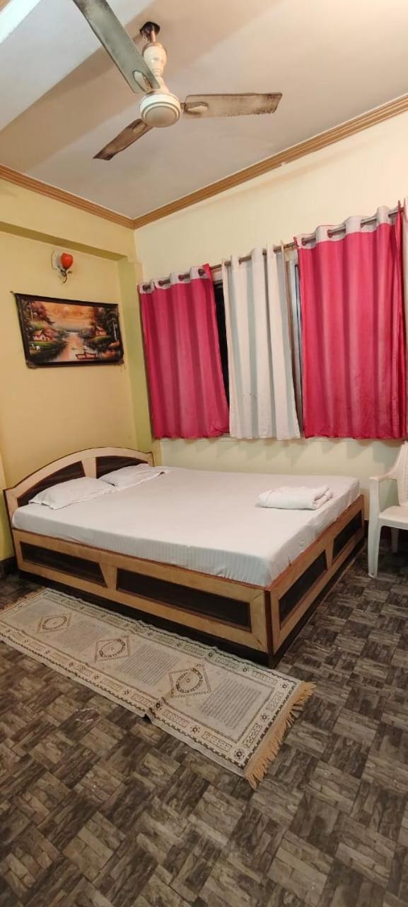 Hotel Bombay Inn Patna  Exteriör bild